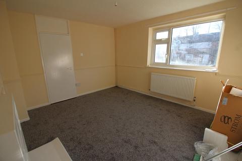 1 bedroom flat to rent, Abingdon Close, Bury, M45