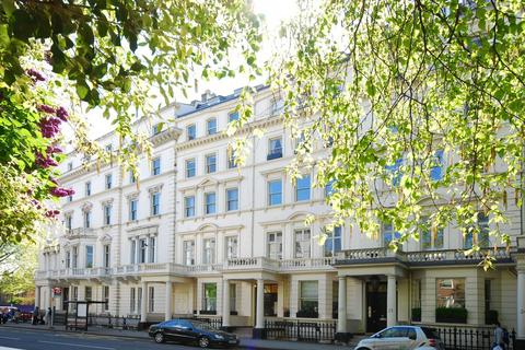 2 bedroom flat to rent, Stanhope Gardens, South Kensington, London, SW7