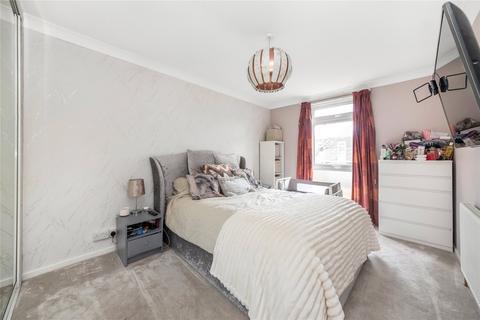 4 bedroom end of terrace house for sale, Tipton Drive, Croydon, CR0