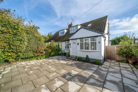 2 bedroom cottage for sale, Bells Close, Lydiate, L31