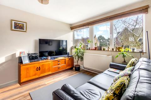 1 bedroom flat for sale, Thirlestane, St. Albans, AL1