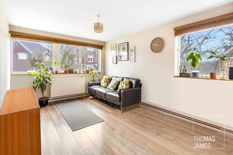 1 bedroom flat for sale, Thirlestane, St. Albans, AL1