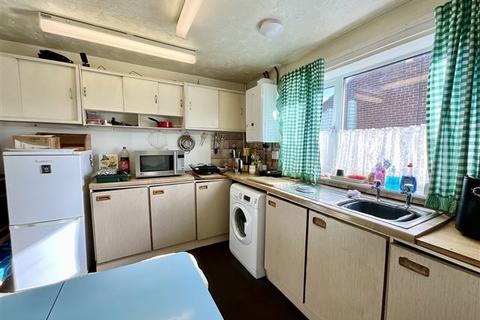 2 bedroom bungalow for sale, Osborne Avenue, Aston, Sheffield, S26 2BY