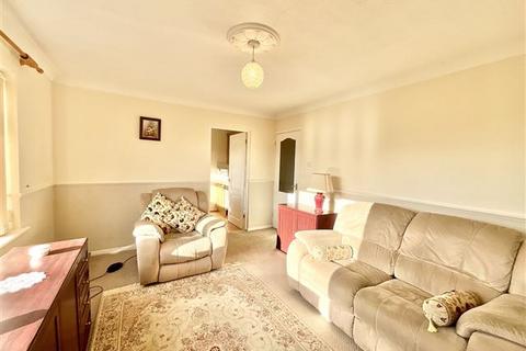 5 Broom Chase, Rotherham, S60 2SQ