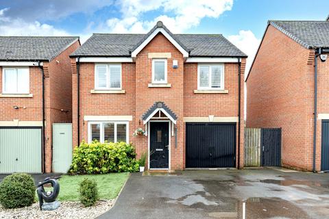 4 bedroom detached house for sale, Amelia Stewart Lane, Crossgates, Leeds, West Yorkshire