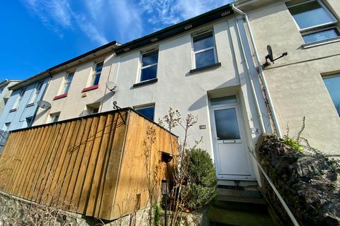 3 bedroom terraced house to rent, Hele Road, Torquay