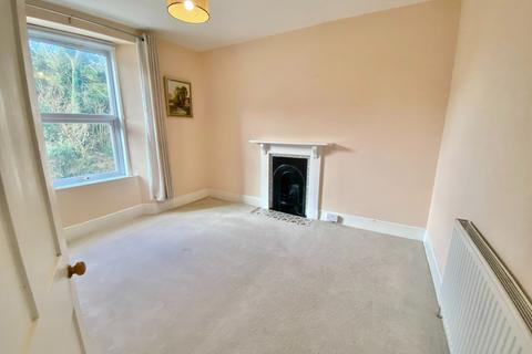 3 bedroom terraced house to rent, Hele Road, Torquay