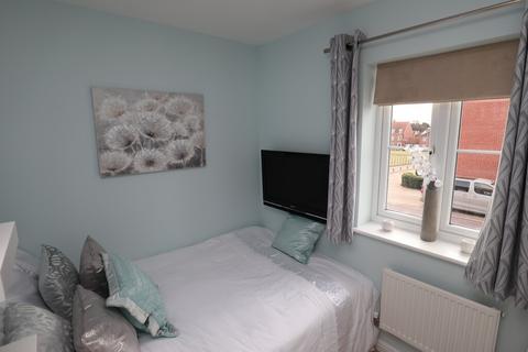 1 bedroom in a house share to rent, Dolphin Road