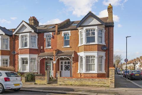 5 bedroom end of terrace house to rent, Melbourne Road, London SW19