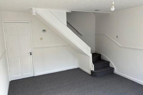 2 bedroom end of terrace house to rent, Oxford Street, Lincolnshire DN32