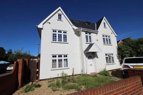 1 bedroom property to rent, Pooley Green Road, Surrey TW20