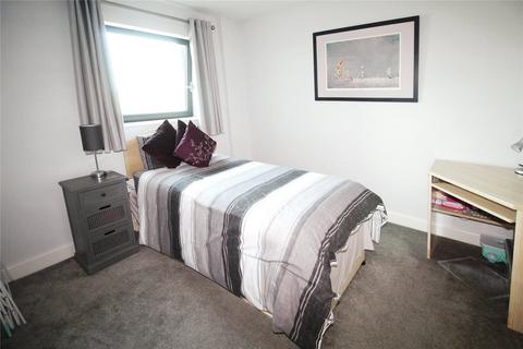 2 bedroom flat to rent, Parsonage Way, Devon PL4