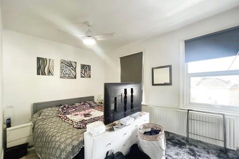 2 bedroom flat for sale, Brockley Road, London SE4