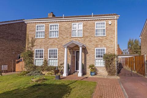 4 bedroom detached house for sale, Maidenhead SL6