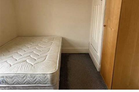3 bedroom flat to rent, Canning Street, Newcastle upon Tyne, NE4 8UH