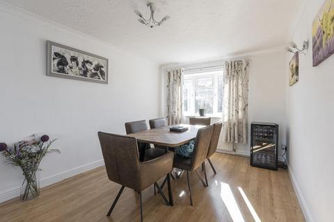 15a Rex Road, Higher Odcombe, Yeovil, BA22 8XP