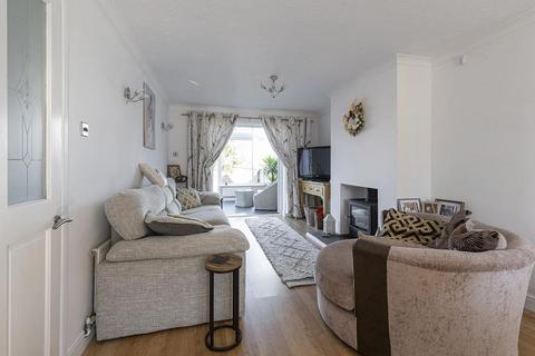 15a Rex Road, Higher Odcombe, Yeovil, BA22 8XP