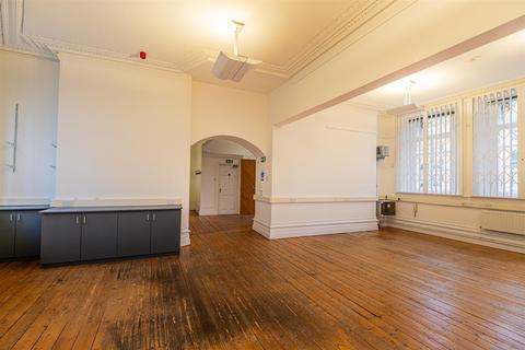 Office to rent, Bute Street, Cardiff CF10