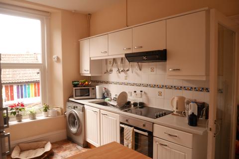 2 bedroom flat to rent, Waterloo Street, Weston super Mare, Somerset