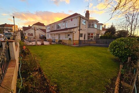 4 bedroom semi-detached house for sale, Spacious Extended 4-Bedroom Semi-Detached Home with Detached 1-Bedroom Bungalow on Easterly Road, Leeds, LS8