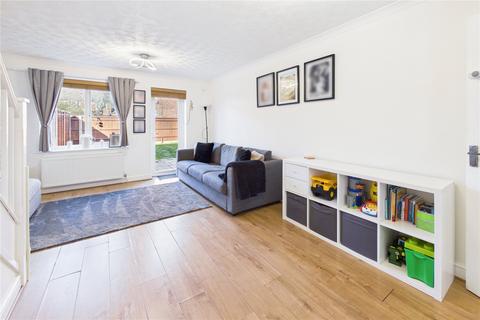 5 Cropper Close, Thatcham, RG19 4WE
