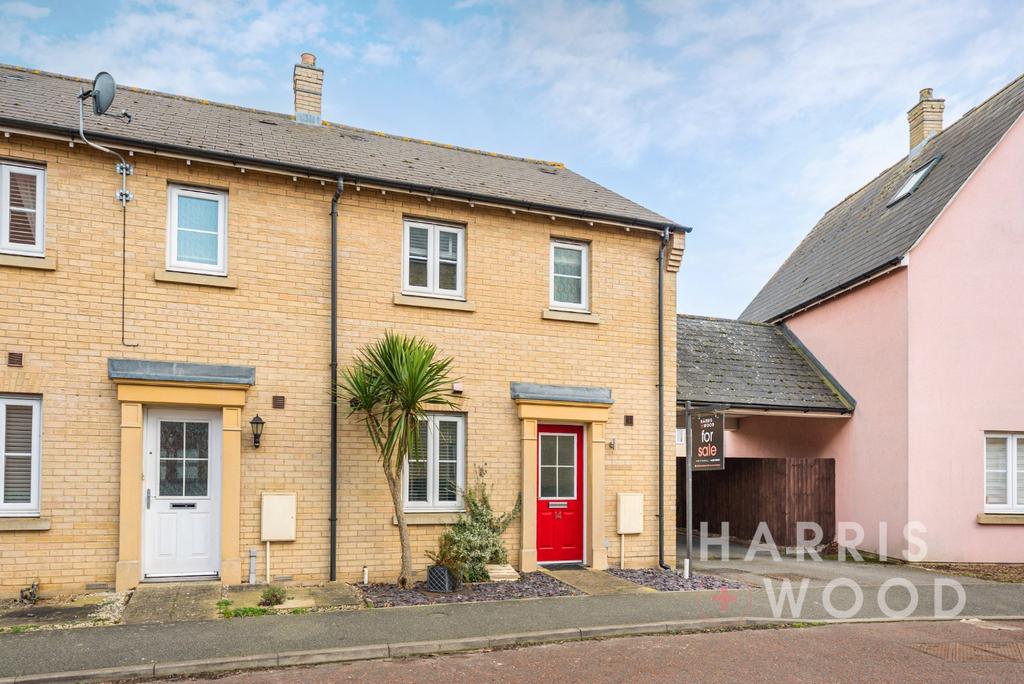 Chapman Place, Colchester, Essex, CO4 3 bed end of terrace house - £325,000