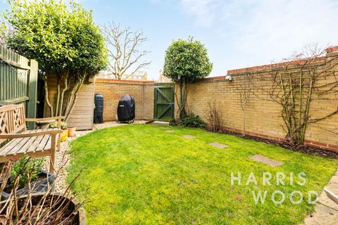 14 Chapman Place, Colchester, CO4 5ZJ
