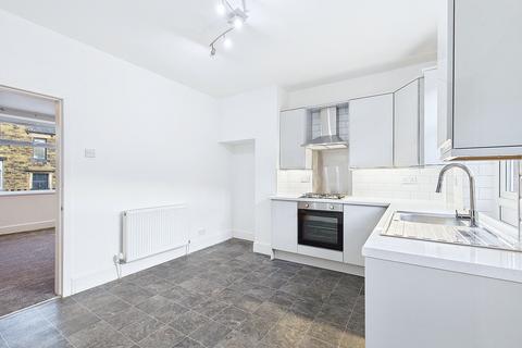 3 bedroom terraced house to rent, Lambert Street, Skipton, BD23