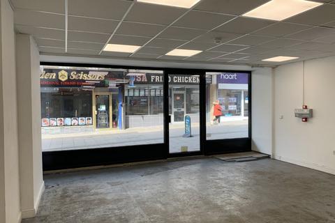 Retail property (high street) to rent, Thetford IP24