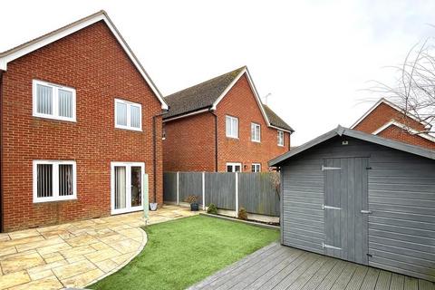 3 bedroom detached house for sale, Wallis Court, Herne Bay, CT6 6RZ