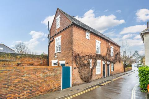 3 bedroom semi-detached house for sale, Police Station Road, West Malling