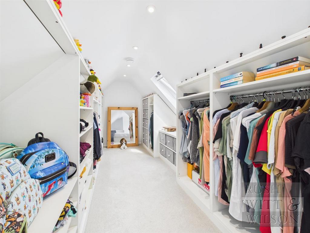 CAM05455 G0-PR0010-STILL033.jpg