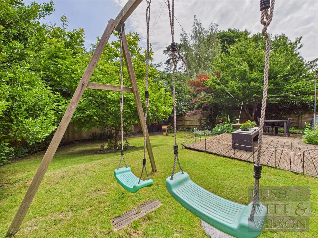 CAM05455 G0-PR0010-STILL064.jpg