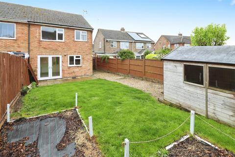 9 Ash Close, Irchester, Wellingborough, NN29 7BP