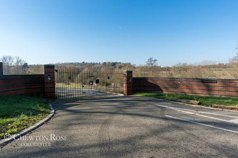 2 bedroom barn conversion for sale, Tenpenny Hill, Thorrington