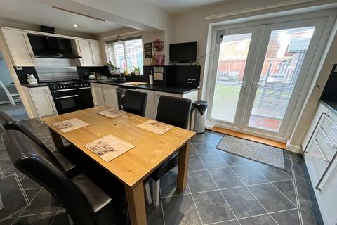 36 Border Avenue, Cleator Moor, CA25 5JQ