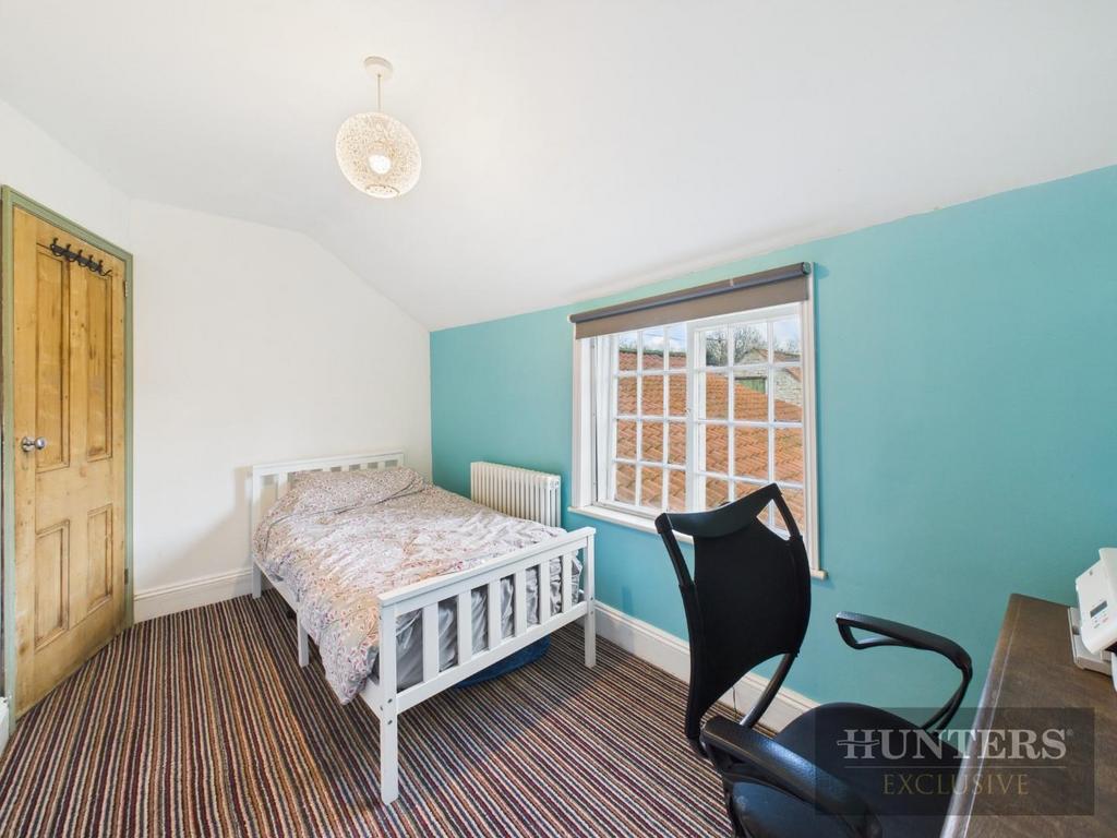 CAM03407 G0-PR0522-STILL011.jpg