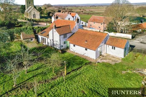undefined, Folkton, Scarborough