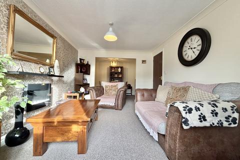 2 bedroom apartment for sale, Hamilton Court, Blackpool FY1