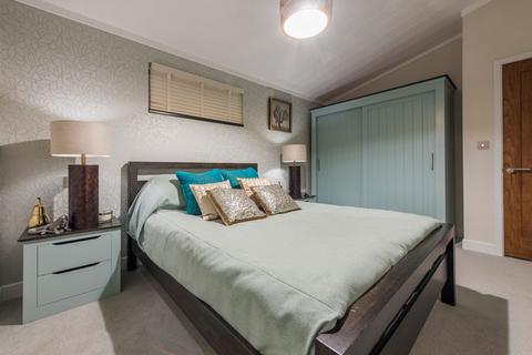 2 bedroom lodge for sale, Omar Hideaway at Tallington Lakes, Tallington Lakes Leisure park, Barholm Road PE9