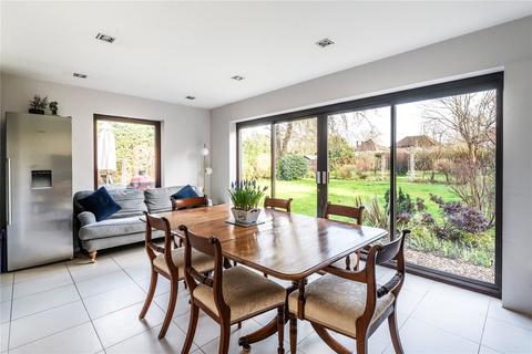 4 bedroom detached house for sale, Longley Road, Farnham, Surrey, GU9