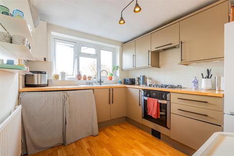 2 bedroom house for sale, Keppoch Street, Cardiff CF24