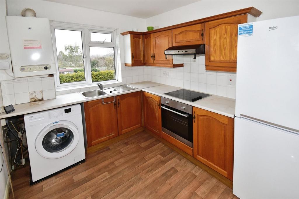 Apartment in Woodford Green - View 2