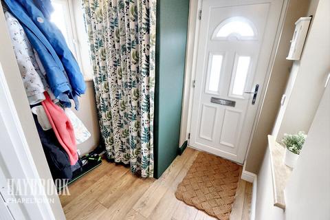 3 bedroom semi-detached house for sale, Darnbrook Drive, Sheffield