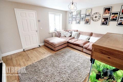 15 Darnbrook Drive, Sheffield, S5 9BJ
