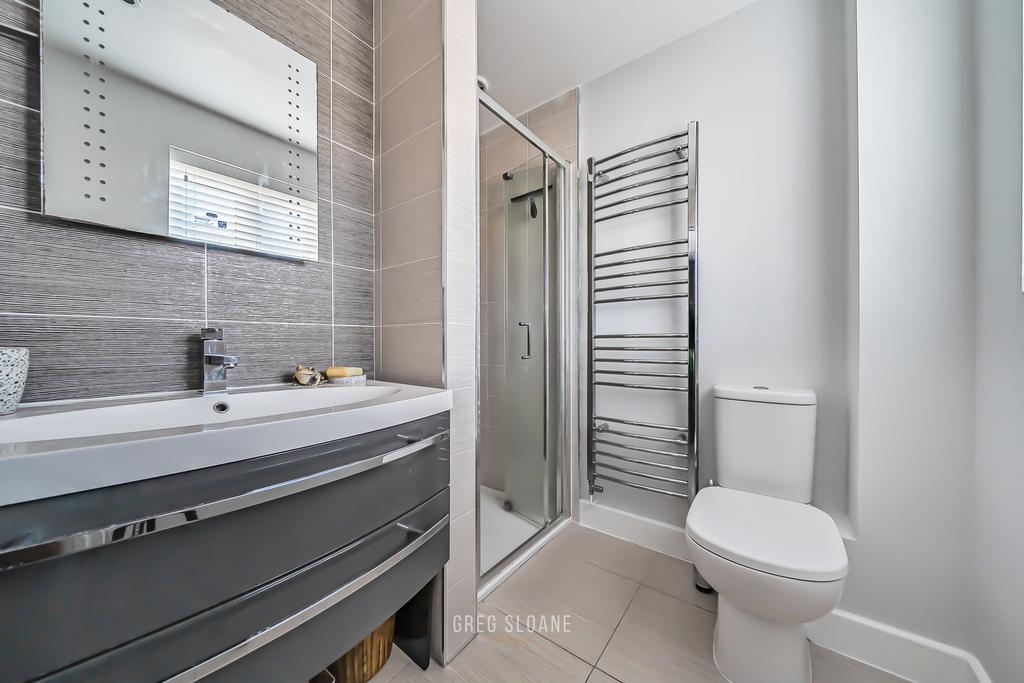 En-suite to MB
