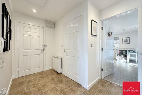 2 bedroom flat for sale, Mona Way, Irlam, M44