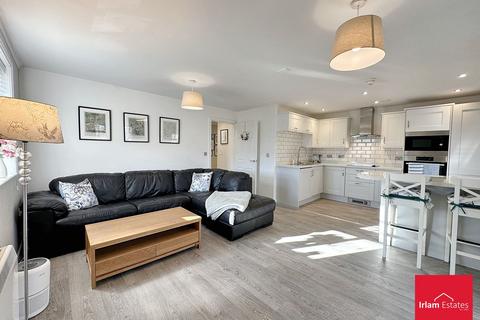 2 bedroom flat for sale, Mona Way, Irlam, M44