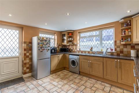 37 Aspen Way, Wolverhampton, WV3 0UP