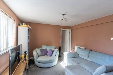 37 Aspen Way, Wolverhampton, WV3 0UP